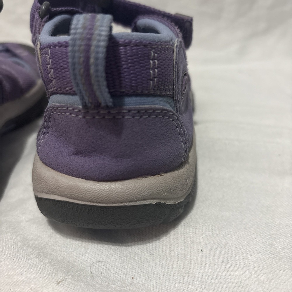 Keen Girls Size 2 Purple Newport Hiking Sandals Waterproof‎ Washable 1014263 - Picture 10 of 16